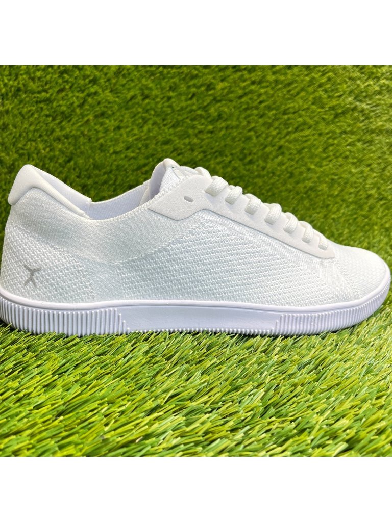 Flux Adapt Trainer White Mens Size 9.5 Womens Size 10.5 Athletic Knit Shoes